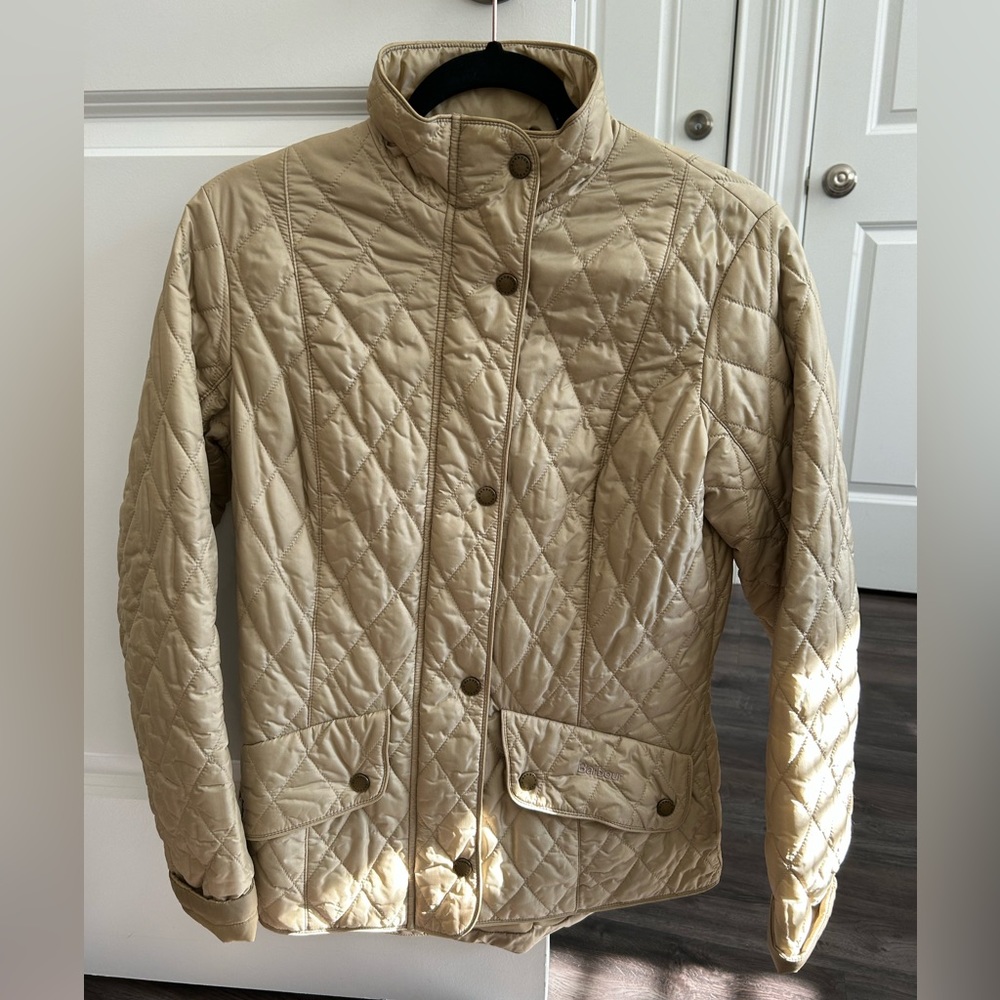 Women’s Barbour Flyweight Cavalry Jacket, Tan Color, Size 4